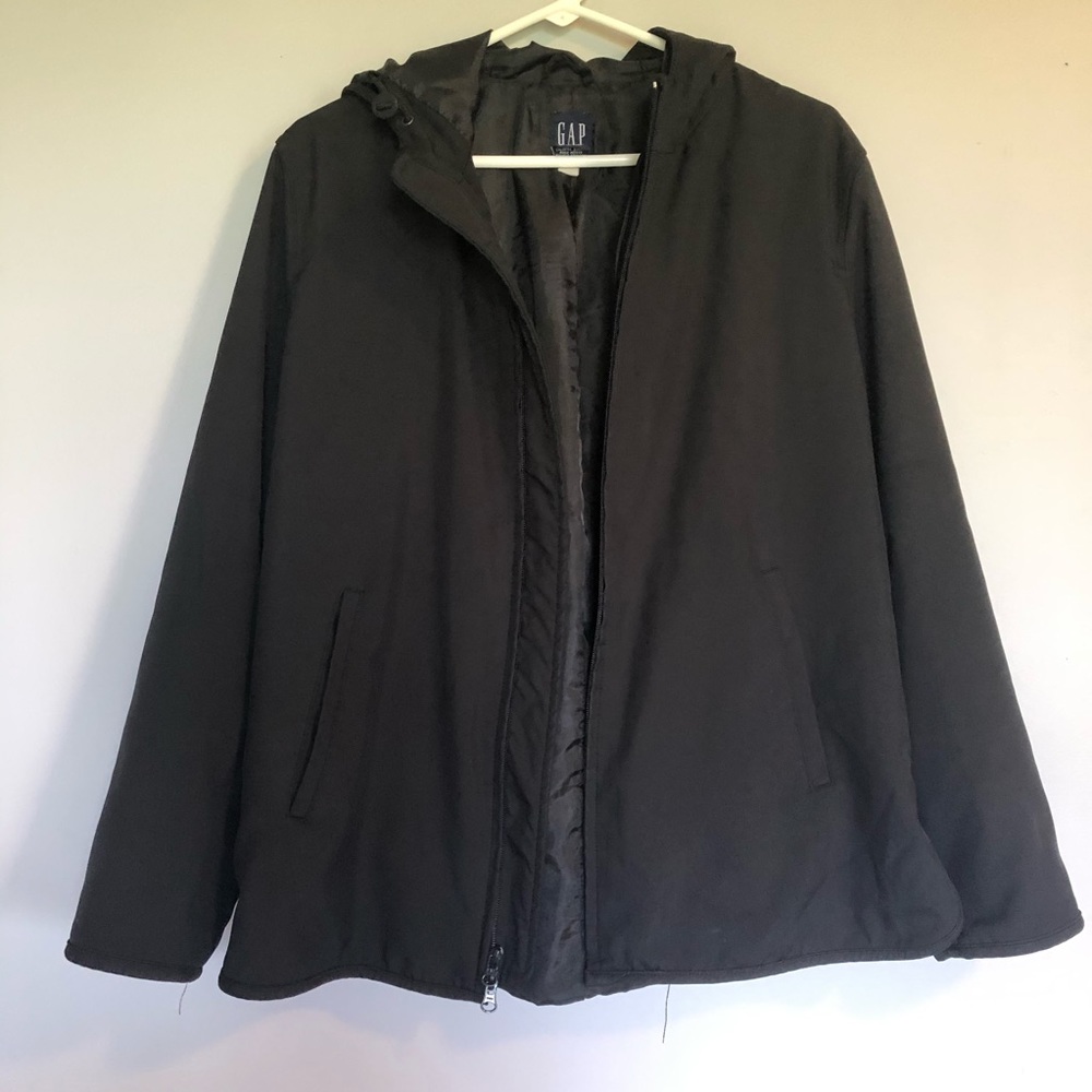 Black GAP weather resistant full-zip jacket